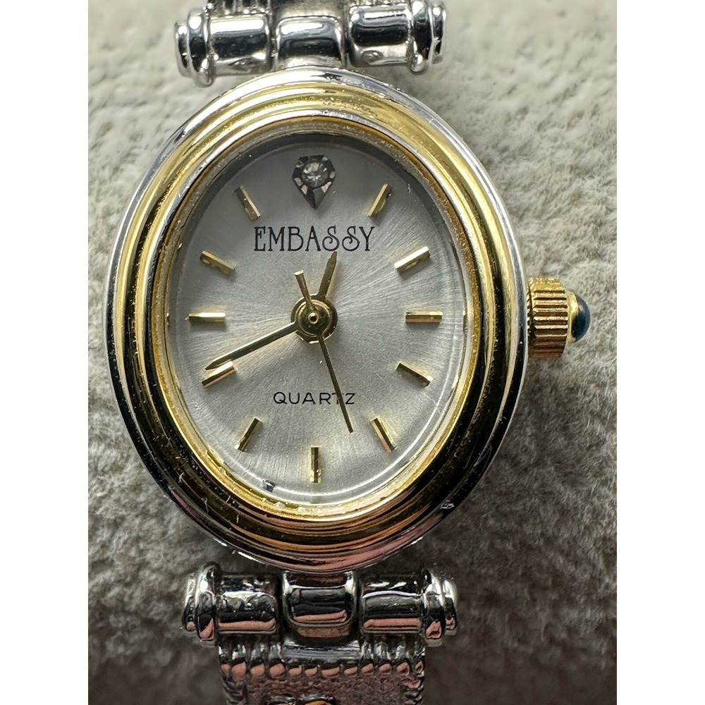 Embassy MBS003 Ladies Watch 18MM 6" New Battery‎ Stretch Band Silver Tone Q